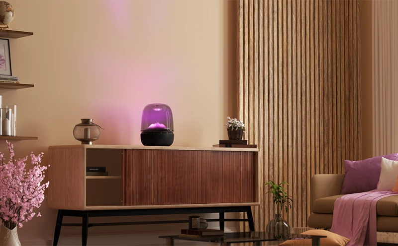 اسپیکر بلوتوثی هارمن کاردن Aura Studio 5 - صدای 360 درجه 2 harman kardon aura studio 5 2 اسپیکر بلوتوثی هارمن کاردن Aura Studio 5 - صدای 360 درجه