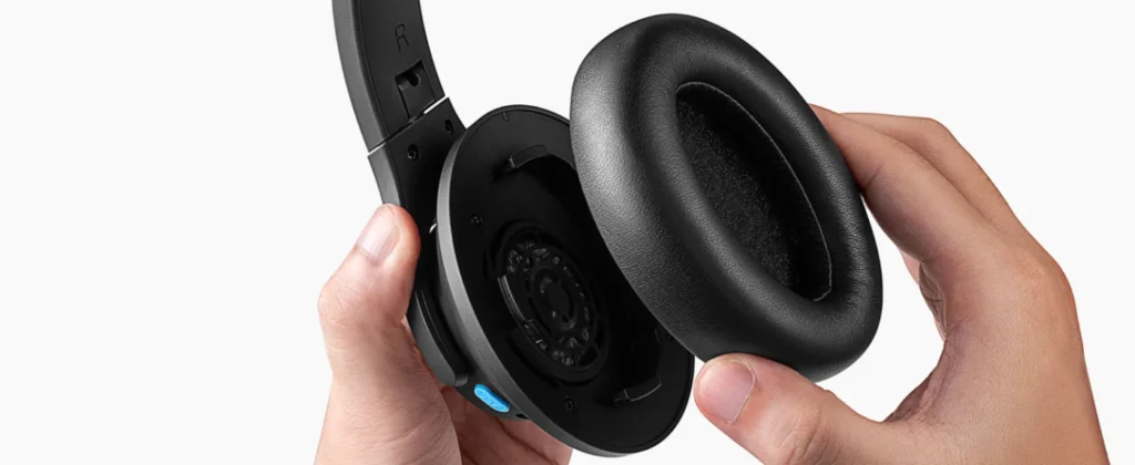 anker soundcore q11i a3005 detachable cushion inpage هدفون بلوتوثی انکر مدل Soundcore Q11i - A3005